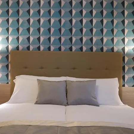 Monaco Hotel 3*