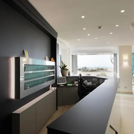 Monaco 3*