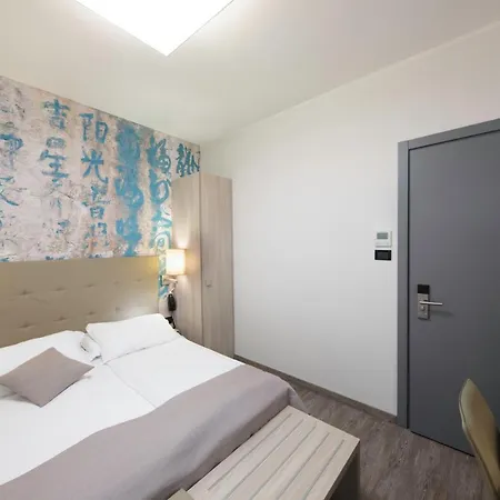 Monaco 3*