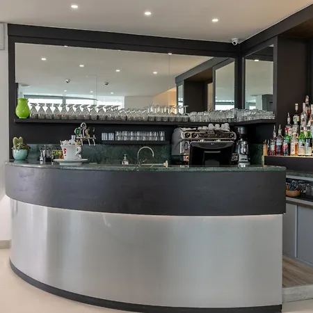 Monaco 3*