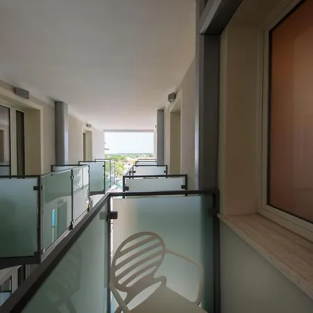 Monaco 3*